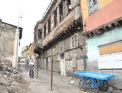 Tarihi Evlerin bitmeyen dramı